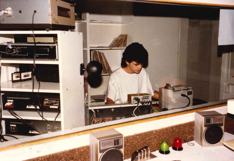 Ràdio la Llagosta, EMUC, oferta informativa, ‘Contrarreloj’ i ‘Cinco Días’