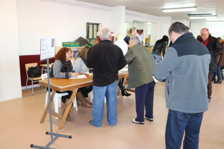 Els col·legis electorals tanquen amb normalitat a la Llagosta