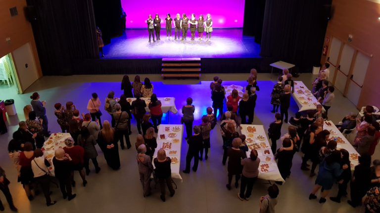 La Nit de les Dones va reunir unes 140 participants