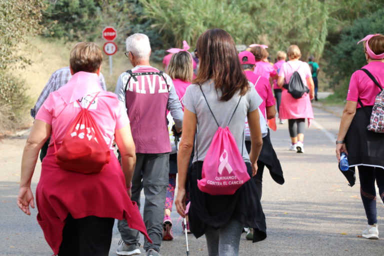 Prop de 1.300 euros per la lluita contra el càncer de mama
