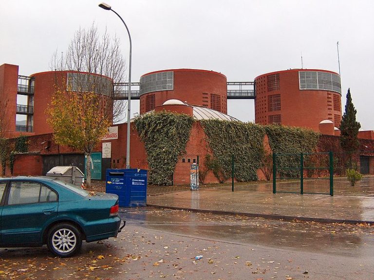 Tancament d’escoles i instituts a partir de demà divendres