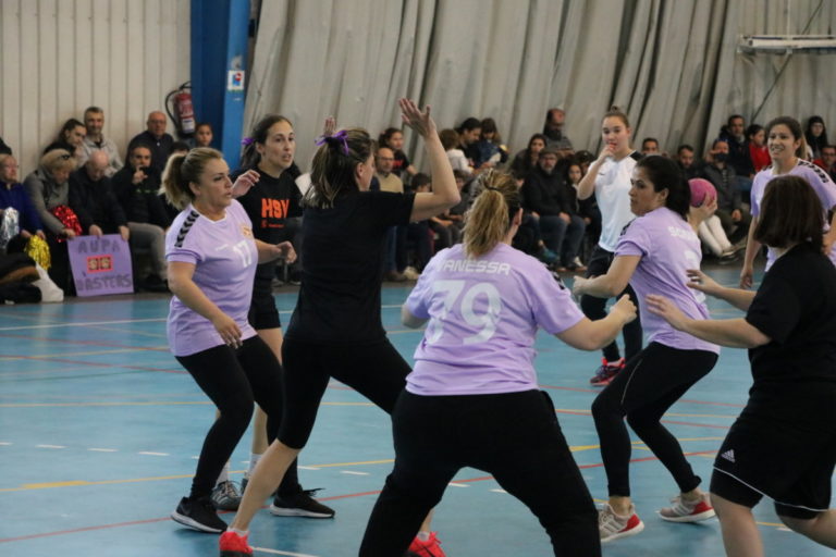 Partits pel 8M de Joventut Handbol i FSU Llagostense