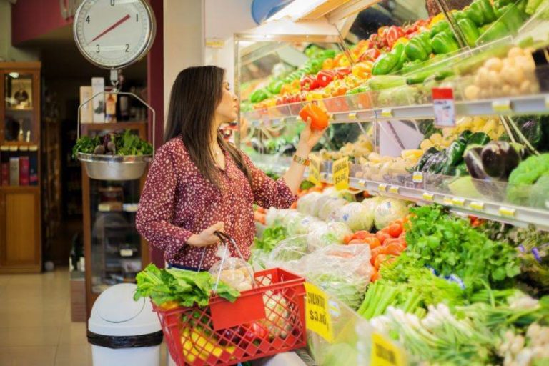 15M, Dia mundial dels drets de les persones Consumidores