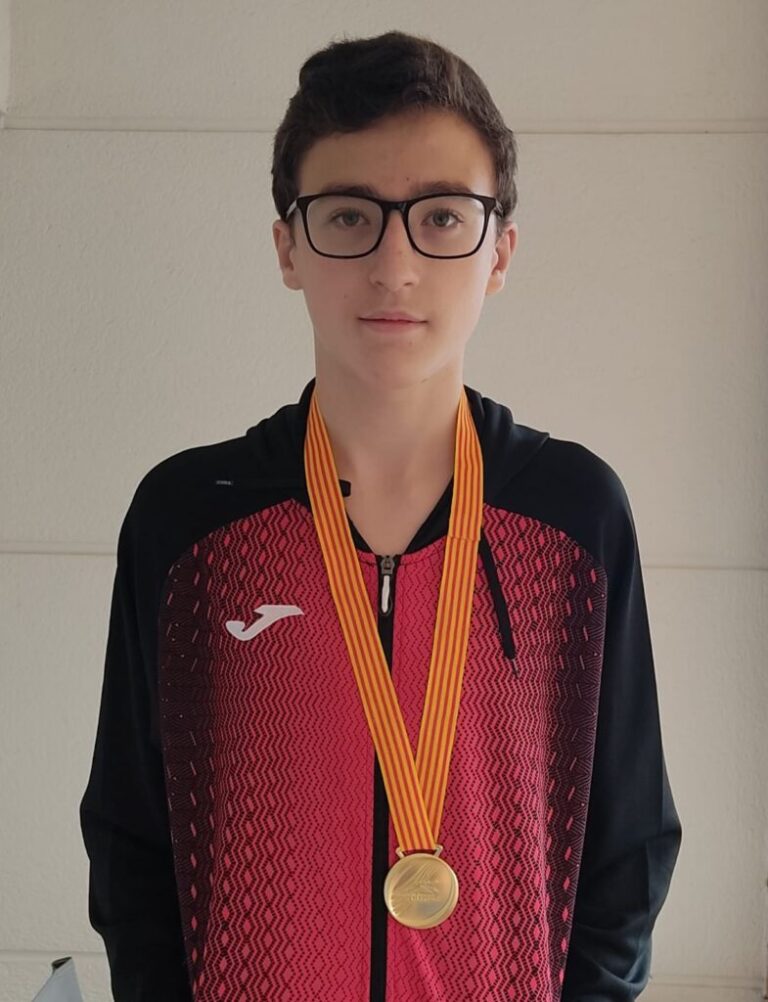 Alejandro Muñoz, campió català sub-14 de salt d’alçada Alejandro Muñoz, campió català sub-14 de salt d’alçada