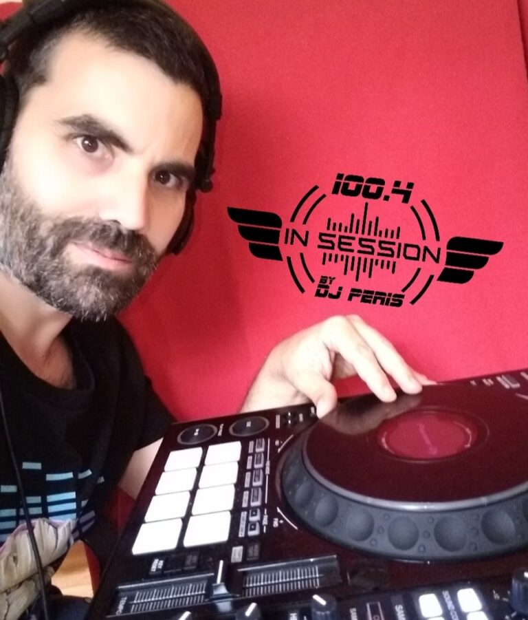 Programa especial del 100.4 In Session per Halloween