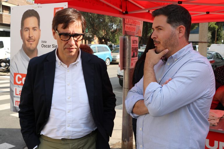 Salvador Illa fa campanya pel candidat i alcalde socialista, Óscar Sierra