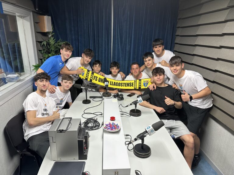 El cadet A FSU Llagostense campió i el vòlei cadet EIE subcampió