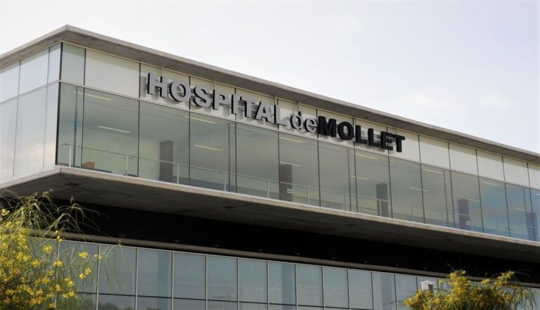 L’Hospital de Mollet incorpora la cirurgia robòtica