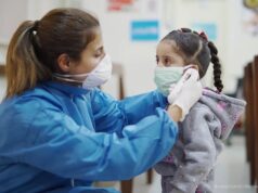 La mascareta torna a ser obligatòria als centres sanitaris