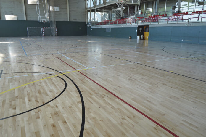 Renovació del paviment del Complex esportiu municipal el Turó